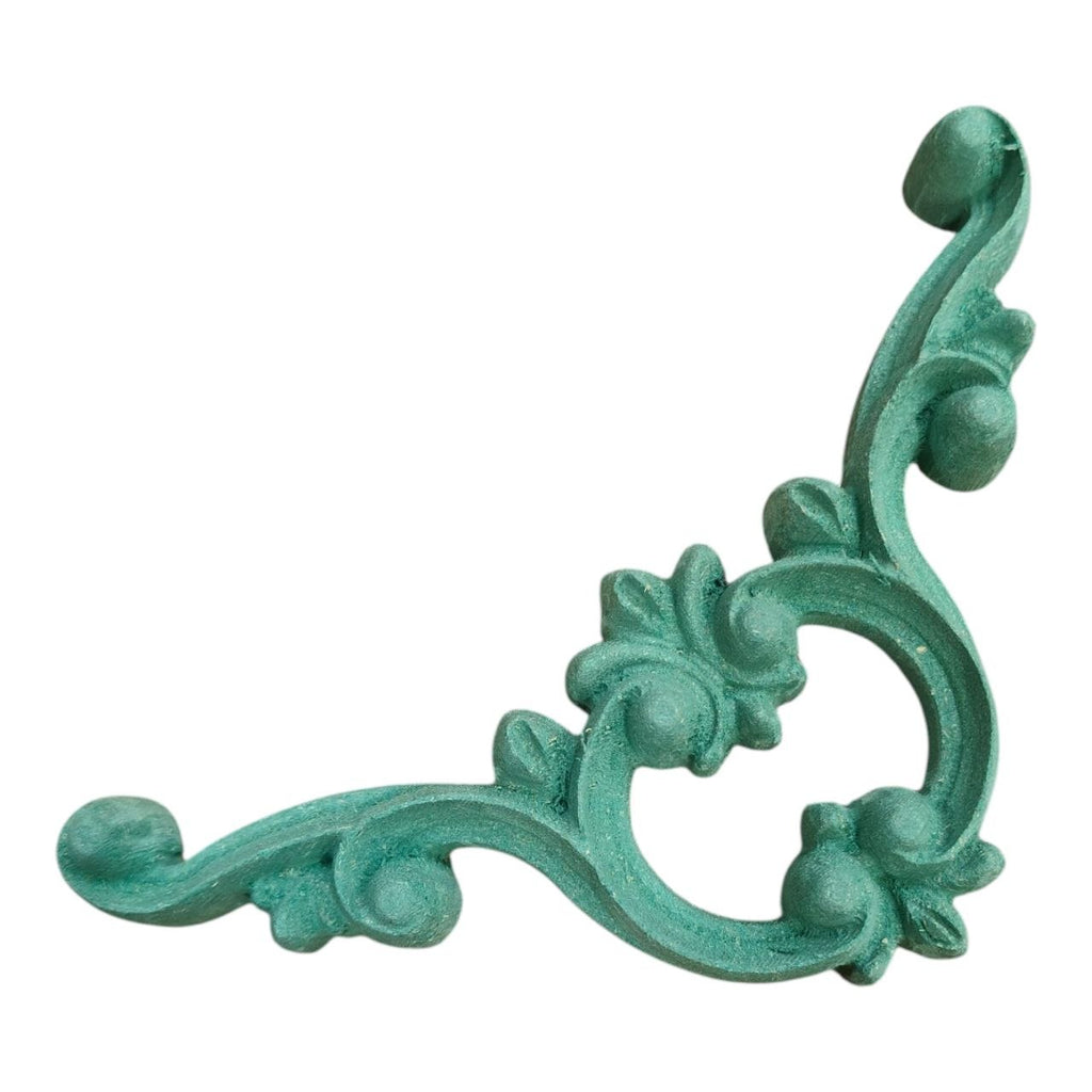 Classical 504 Decorative Corner Moulding