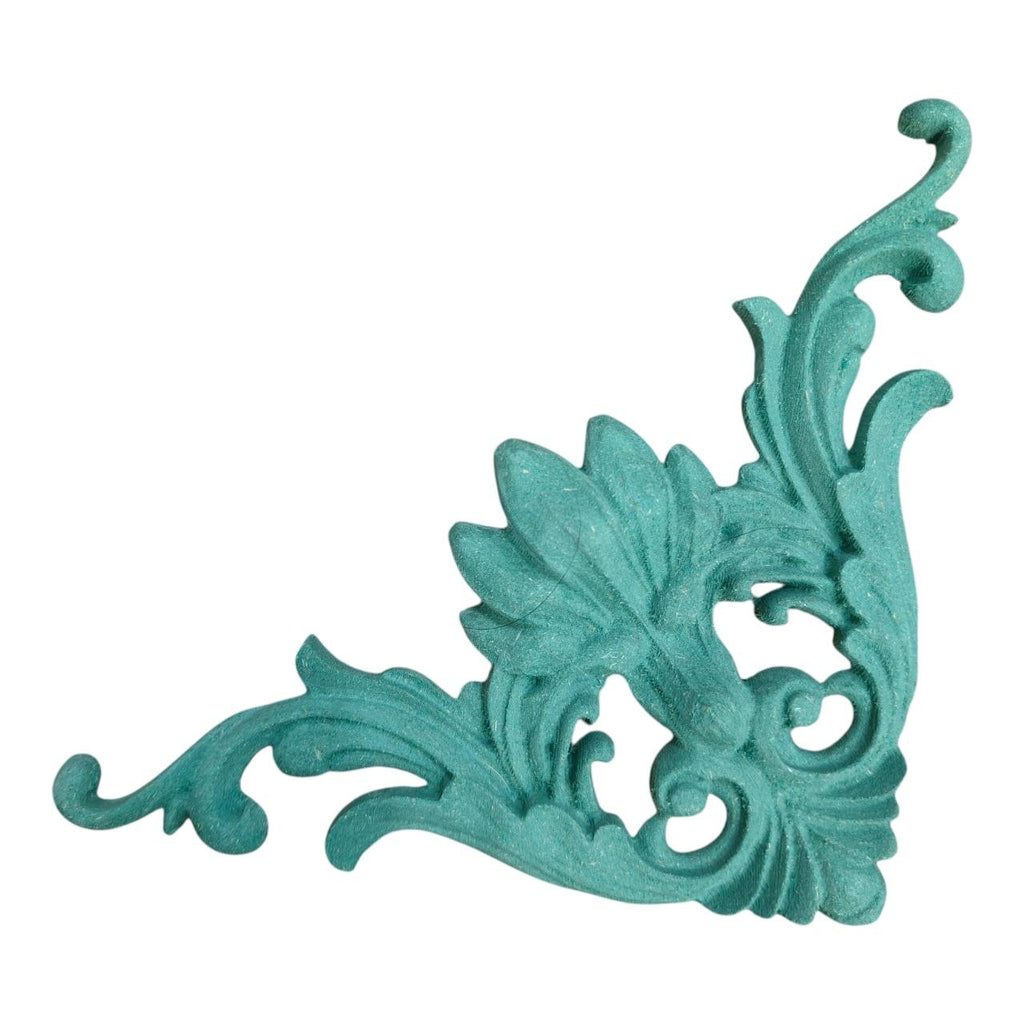 Classical 516 Decorative Corner Mouldings